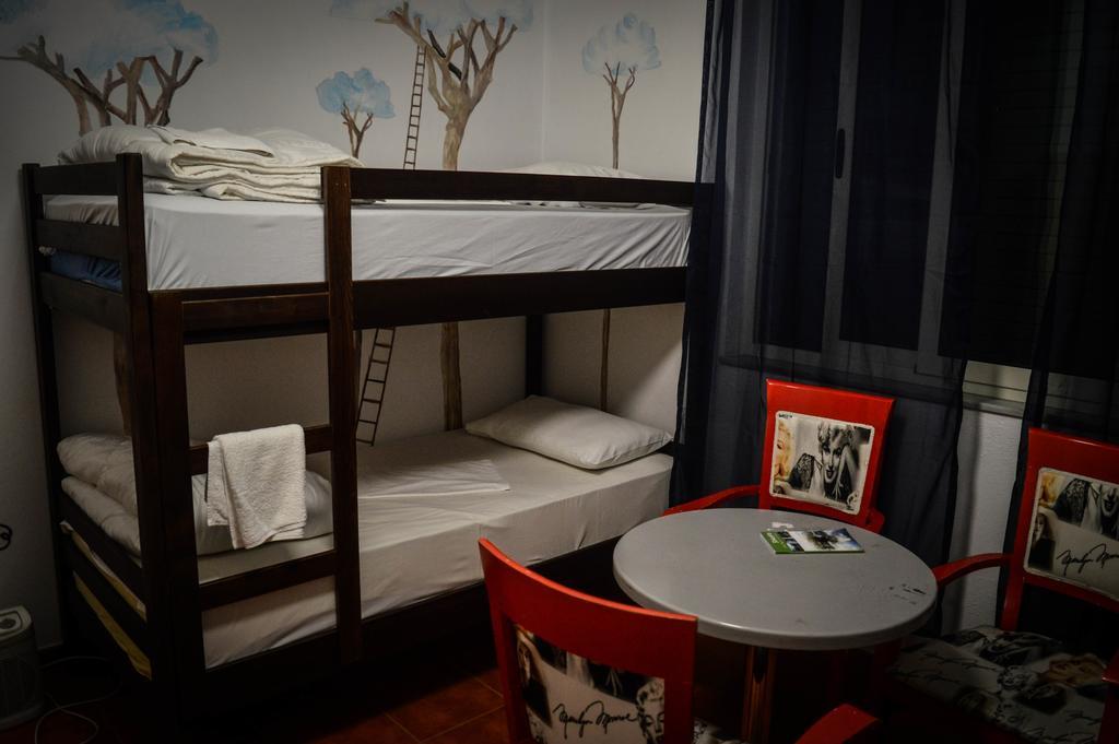 Arka Hostel Shkodër Екстериор снимка